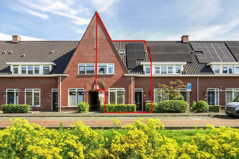 Valkenswaardstraat 49  | 5036 SG Tilburg