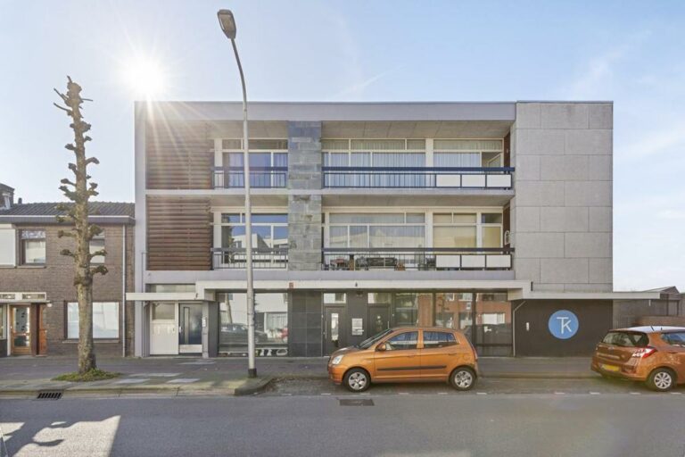 Broekhovenseweg 59 e | 5021 LB Tilburg
