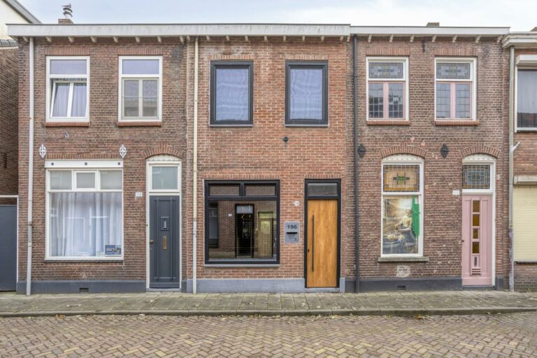 Hoogvensestraat 196 | 5017 CJ Tilburg